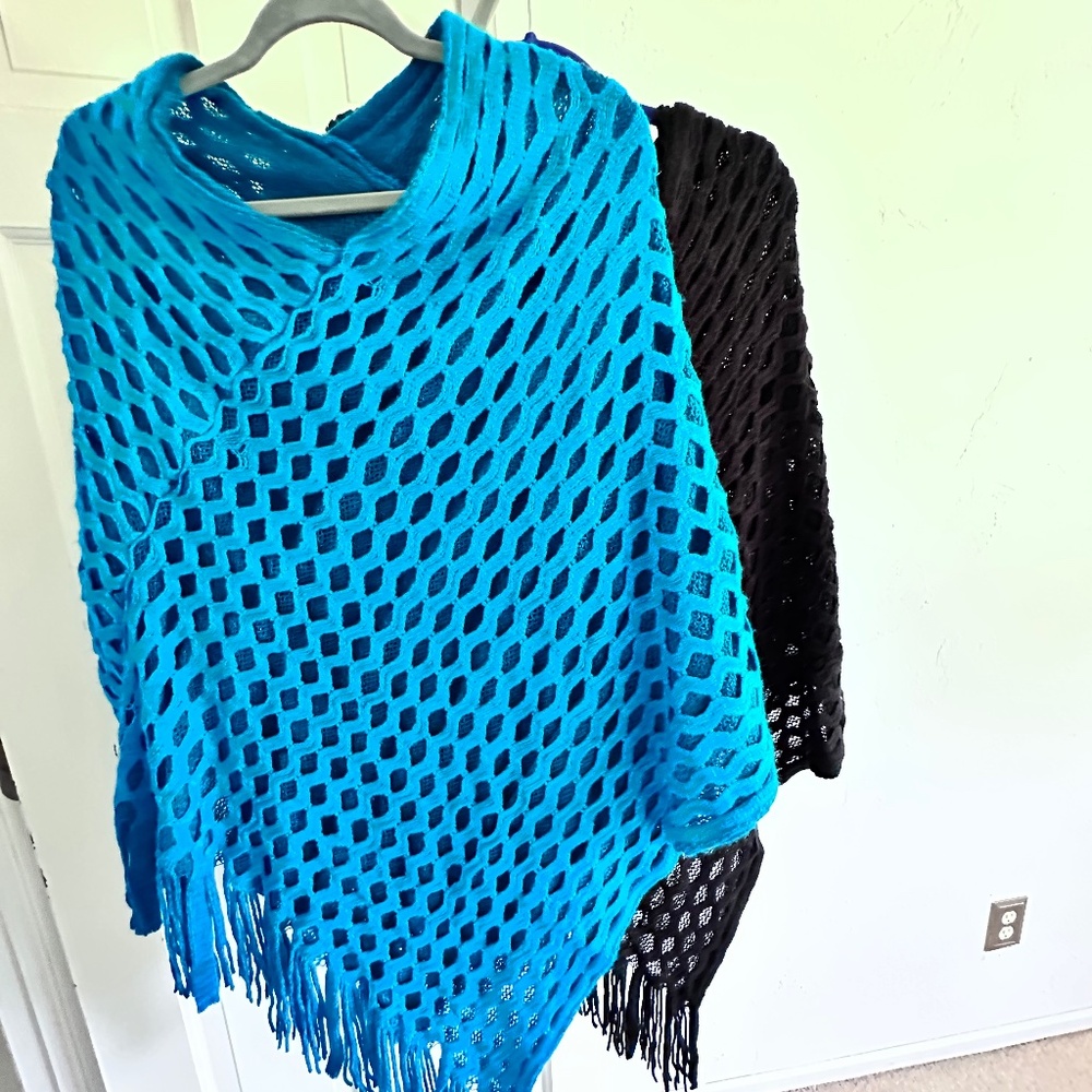 poncho set of 2 - NWOT